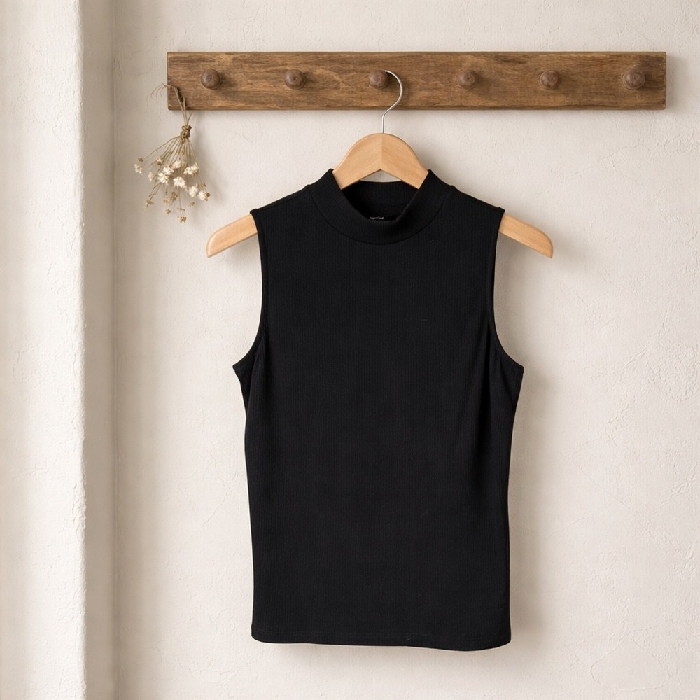 Chico's Mock Neck Tank Top Women Size 0 S Black Excellent Ribbed Sleeveless